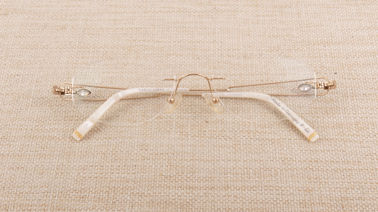 高逼格眼镜介绍芙莱尔feair眼镜,及芙莱尔feair眼镜的维修,修理