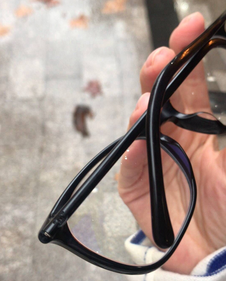 香奈儿chanel眼镜维修